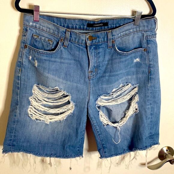 J Brand-Distressed Boyfriend Shorts-Euphoria- medium wash- Size 29 (US 8) - Picture 3 of 11